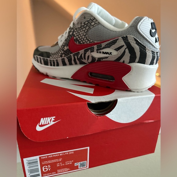 Nike Air Max 90 LTR Red and Gray Sneakers - Picture 1 of 14
